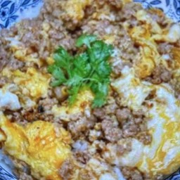 ข้าวไข่ข้นหมูสับ