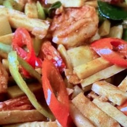 ข้าวพริกแกงหน่อไม้กุ้ง