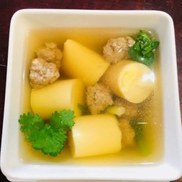 ต้มจืดเต้าหู้หมูสับ(มีเฉพาะกับข้าวไม่มีข้าว)