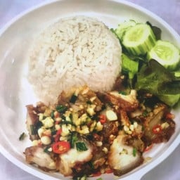 ข้าวหมู3ชั้นคั่วพริกเกลือ