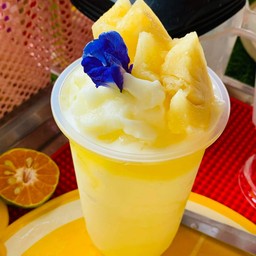 สัปปะรดปั่น