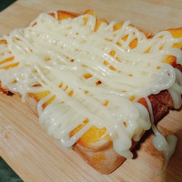 ขนมปังปิ้ง มายองเนส 1 แผ่น