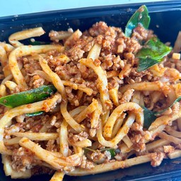 ผัดพริกแกงหน่อไม้ (      กับข้าว      )