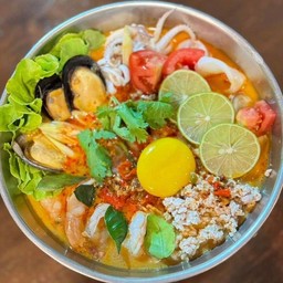 มาม่าหม้อไฟทะเล