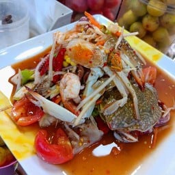 ส้มตำไหใหญ่ 4แยกบ้านจั่น อุดรธานี