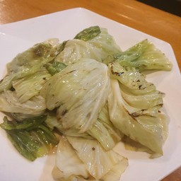 กะหล่ำผัดน้ำปลา