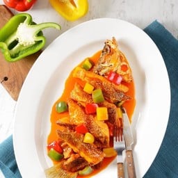 ปลากะพงหนึ่งร้อยซอส (L)