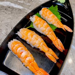 ซูชิหน้ากุ้ง 4 คำ
