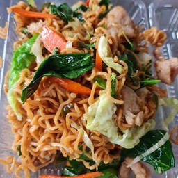 มาม่าผัดขี้เมา