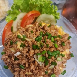 ข้าวหมูสับไข่ข้น