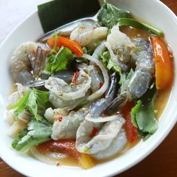 ยำกุ้งดิบวาซาบิ