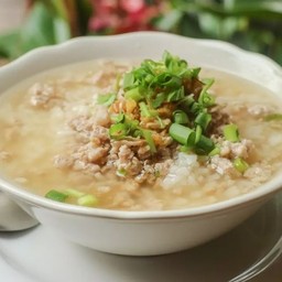 ข้ามต้มหมูสับ