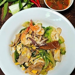 สุกี้ช้างน้อย