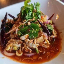 ยำหอยนางรม