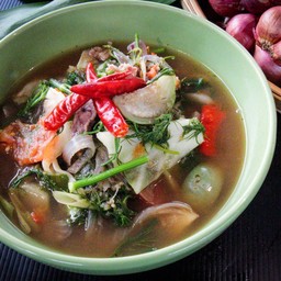 แกงอ่อมไก่