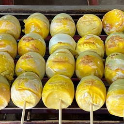 ไข่ข้าวย่าง - นึ่ง & หมูสะเต๊ะ