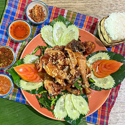 ไก่ทอดน้ำปลา (L)