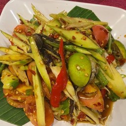 ตำมะม่วงปูปลาร้า