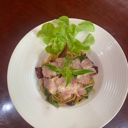 สปาเก็ตตี้ผัดพริกแห้ง