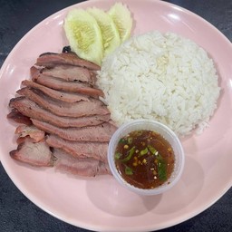 ข้าวคอหมูย่าง น้ำจิ้มแจ่ว
