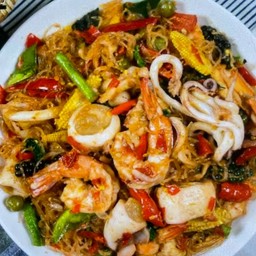 ผัดวุ้นเส้นขี้เมาทะเล