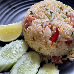 ข้าวผัดแหนม