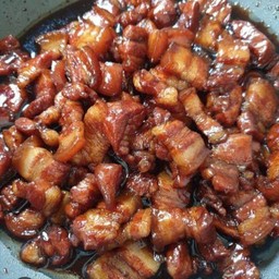 น้ำพริกกะปิหมูหวานราดข้าว