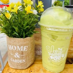 ป.ปลา ผลไม้ปั่น กรุงเทพกรีฑา7