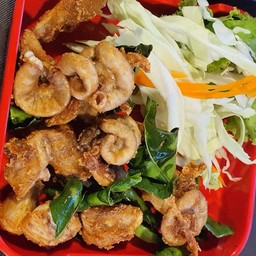 ใส้ตันทอดกระเทียม