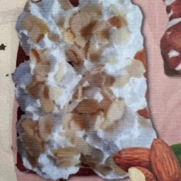 วิปปิ้งอัลมอนด์