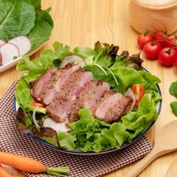 สลัดสเต๊กเนื้อริบอายออสเตรเลีย Australian Ribeye Salad