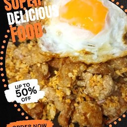 ราชาข้าวไก่กรอบทอดกระเทียม (กลาง)