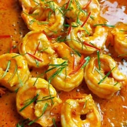 ข้าวราดฉู่ฉี่กุ้ง