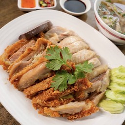 ไก่สับ 2 อย่าง (ใหญ่)