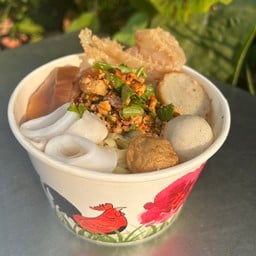 ก๋วยเตี๋ยวต้มยำทะเล