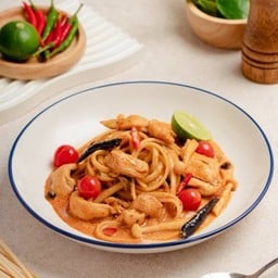 ลิงกวิเนต้มยำไก่ Tom Yum Chicken Linguine