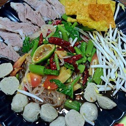 ตำก๋วยเตี๋ยว (ตำเส้นเล็ก)