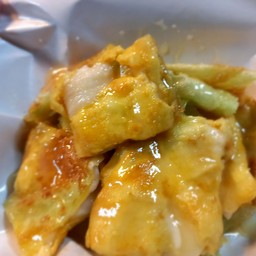 โรตีใส่ไข่หั่นใส่กล่อง