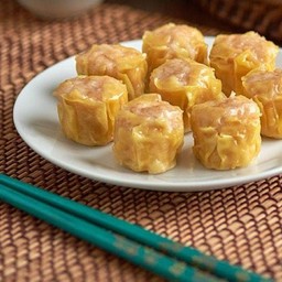 ขนมจีบกุ้ง จักรพรรดิ์ 6 ชิ้น