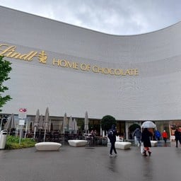 Lindt Spruengli Schweiz Zurich Switzerland