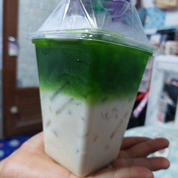 ชาเขียว นมสด ทูโทน