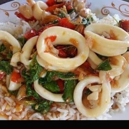 กระเพราแซ่บซี๊ดbyครัวหนูดาริน-แยกเกษตร ศุภาลัยปาร์ค