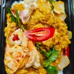 ข้าวไข่ข้น หน้า ผัดผงกระหรี่