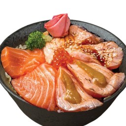 ข้าวหน้าแซลมอนสามสหาย