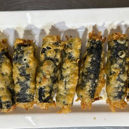 สาหร่ายทรงเครื่องทอดกรอบ