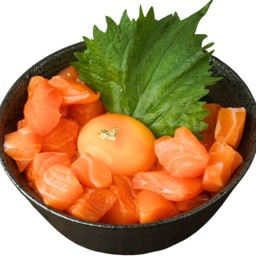 ข้าวหน้าแซลมอนไข่ดอง