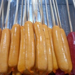 เจ้จอยลูกชิ้นย่างกะทิสด ตลาดหนองแคน