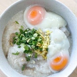 โจ๊กใส่ไข่