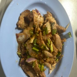 น้ำตกหมู