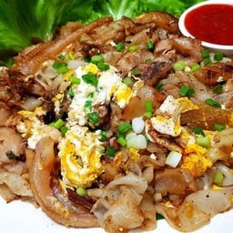 คั่วไก่ปลาหมึกกรอบ